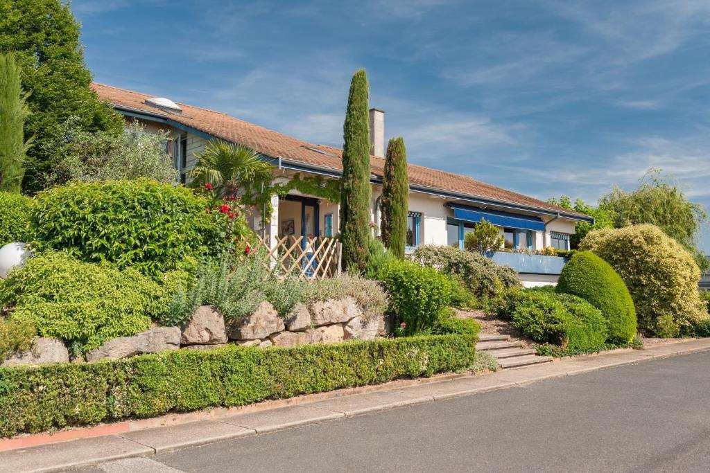 Hotel Newport Villefranche-sur-Saône Exterior foto